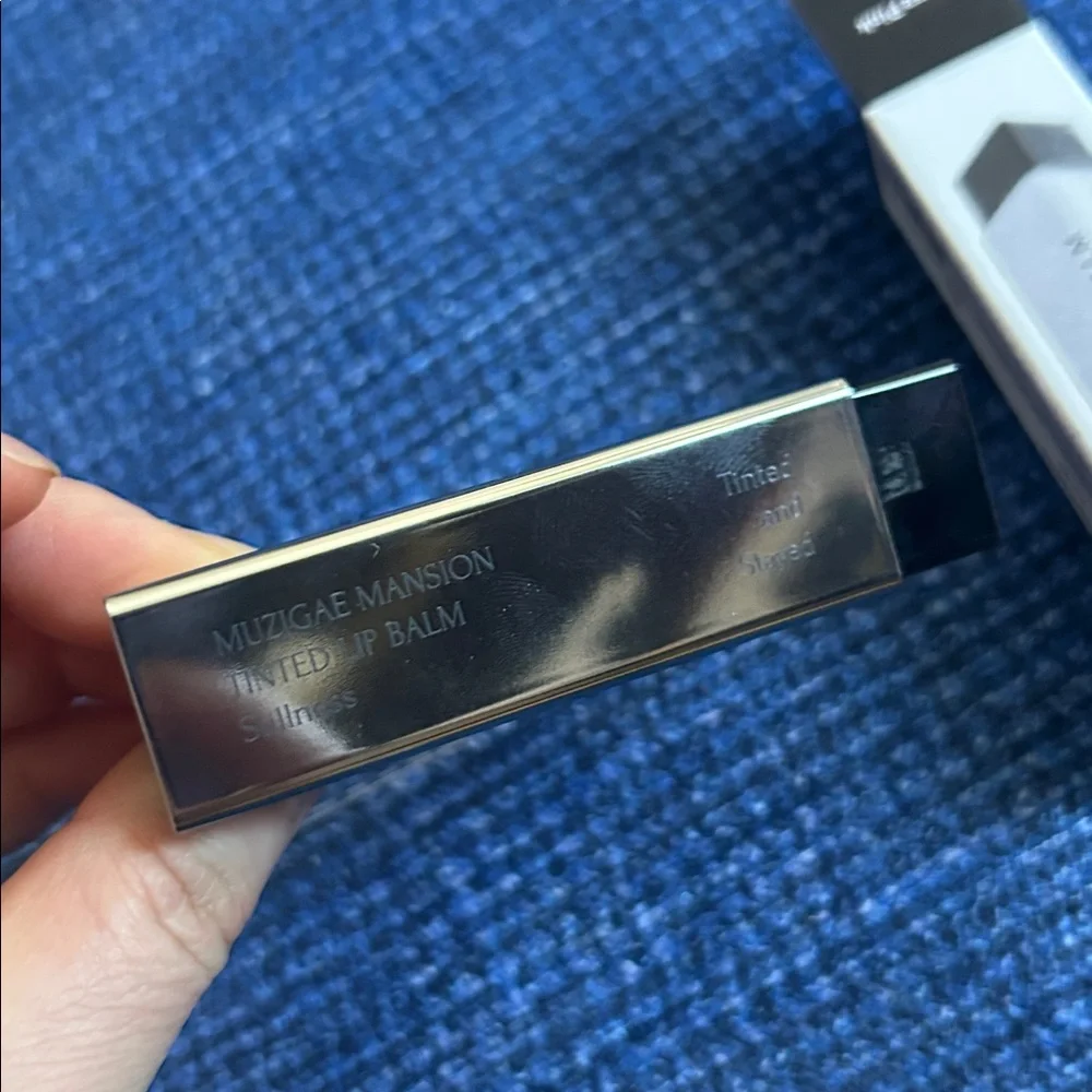 Muzigae Mansion tinted lip balm